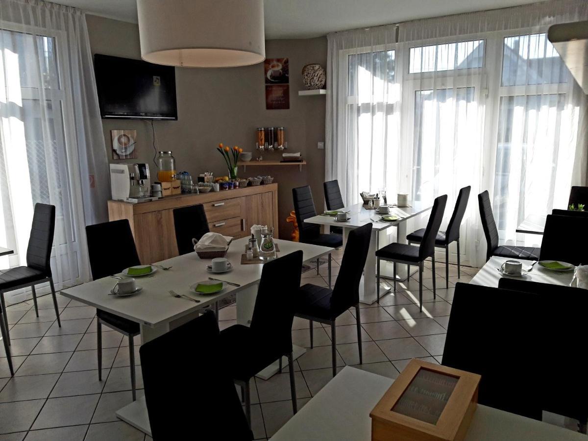 Margret Haus Bed & Breakfast Balatonfured Exterior photo