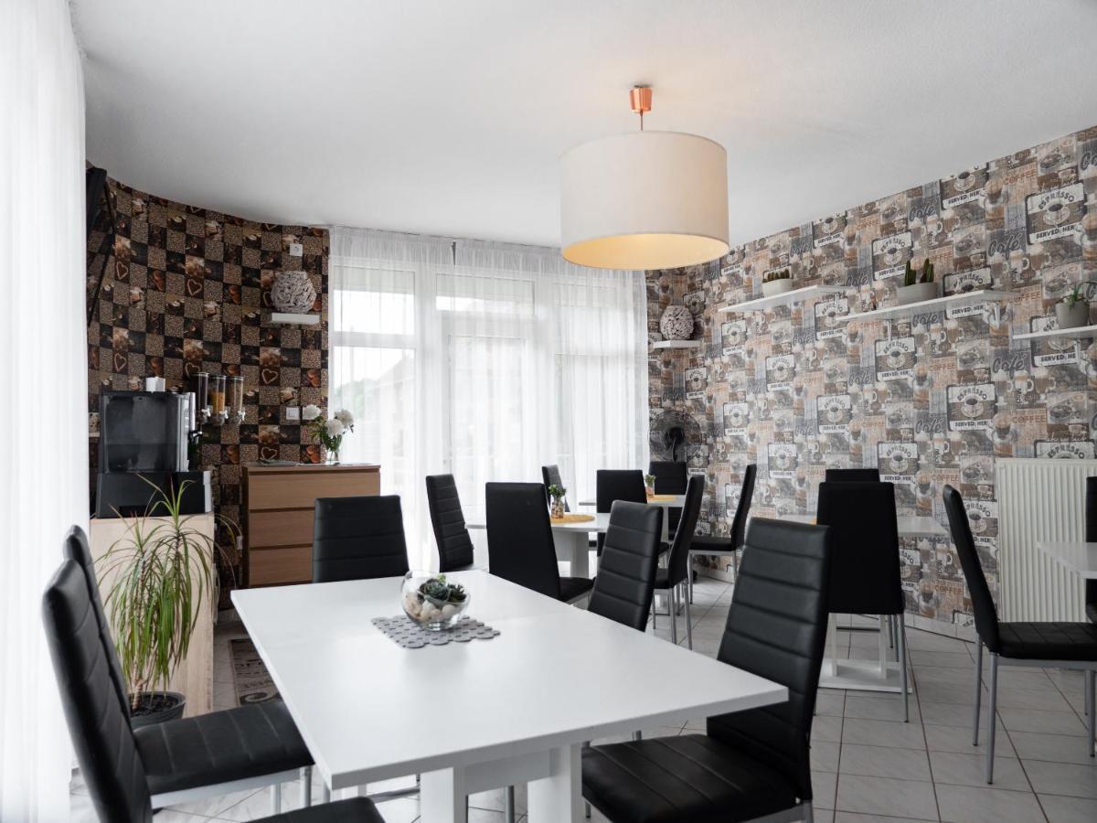Margret Haus Bed & Breakfast Balatonfured Exterior photo